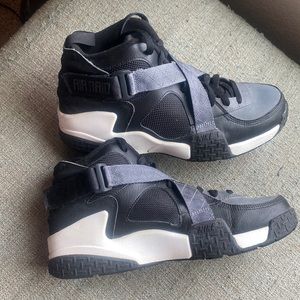 Nike Air Raid size 11
